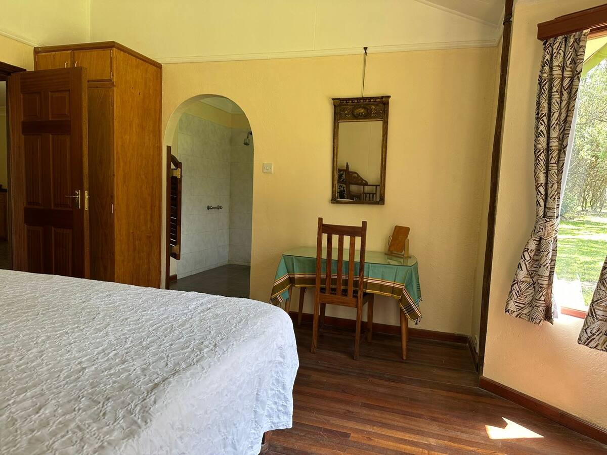 En-suite bedroom at Kedong Cottage near Naivasha Kedong Cottage bedroom