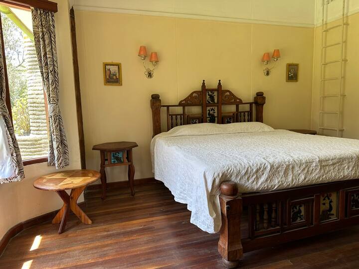 En-suite bedroom at Kedong Cottage near Naivasha Kedong Cottage bedroom